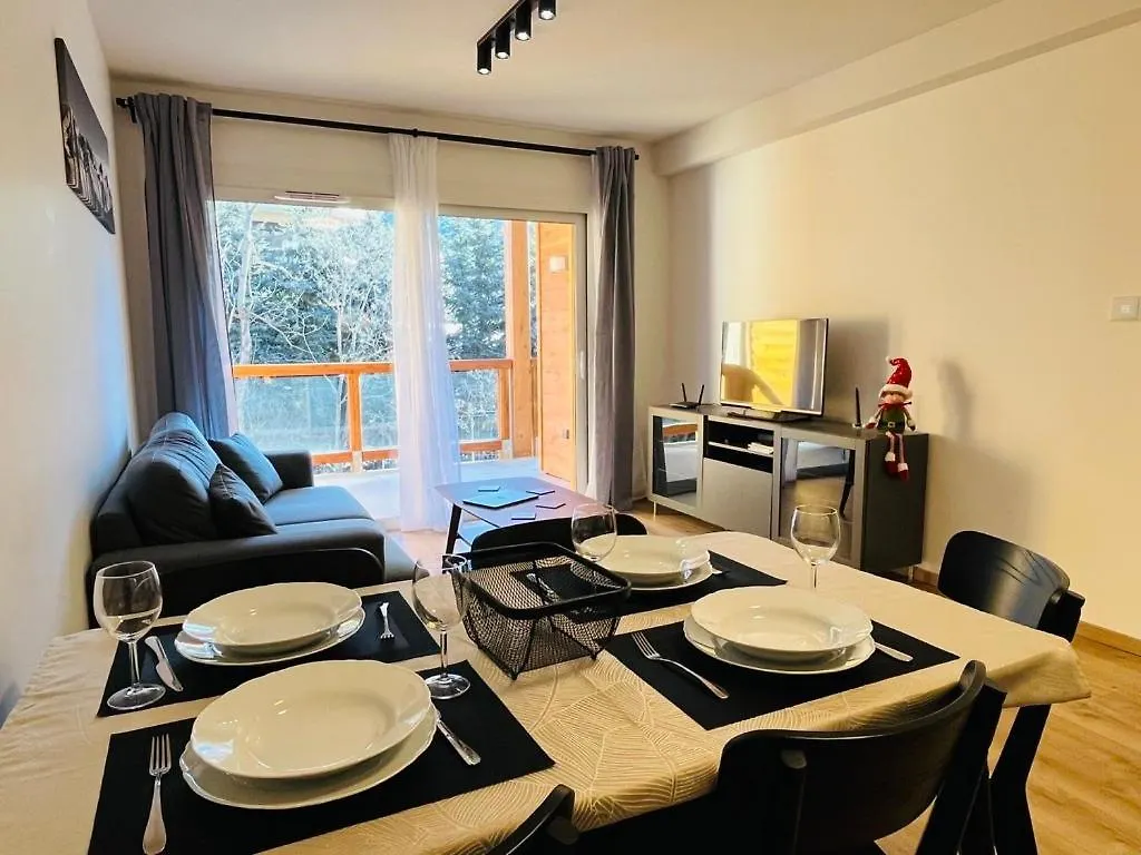 2-Bedroom Apt By The Ski Gondola Briançon Daire